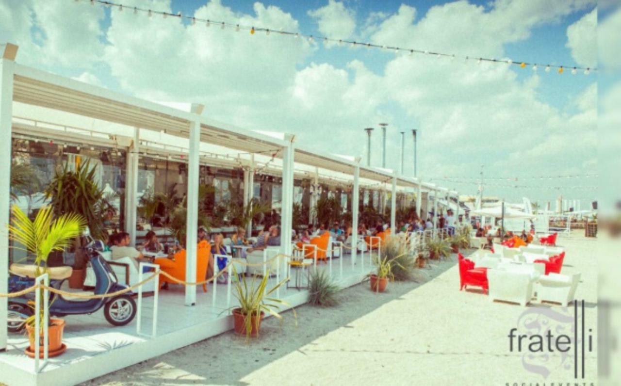 Summerland Relax Apartments Mamaia Εξωτερικό φωτογραφία