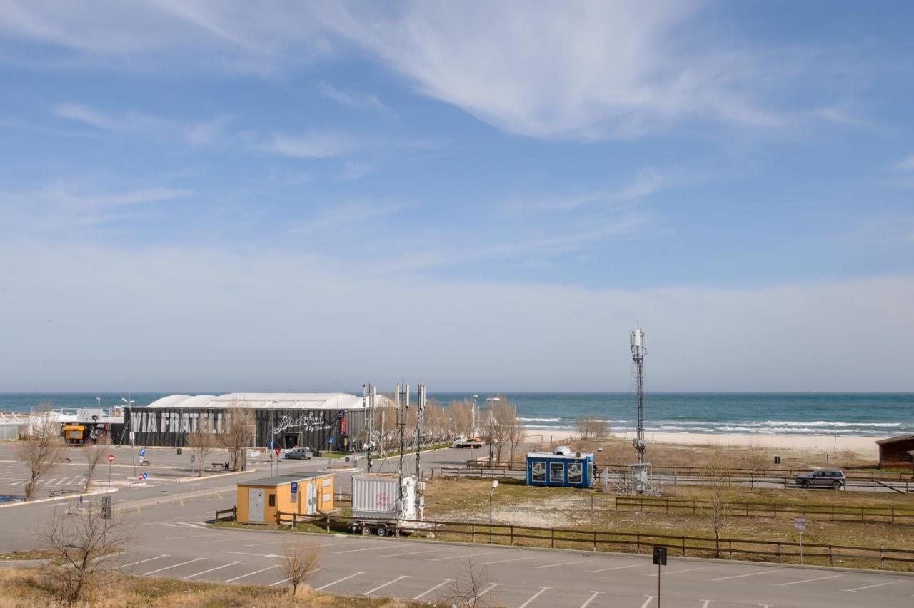 Summerland Relax Apartments Mamaia Εξωτερικό φωτογραφία
